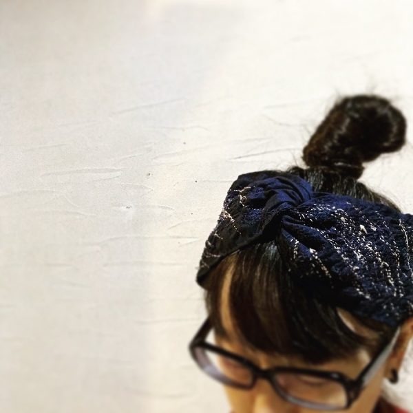 紺生地渦刺し子ツイストヘアバンド - Image 4