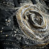 白系渦刺し子刺繍黒デニム鞄(リュック) - Image 5