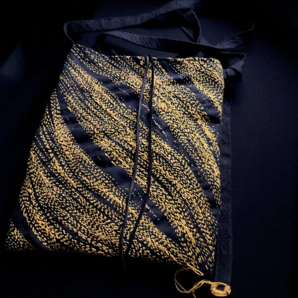 黄色渦巻き刺し子刺繍ショルダー鞄 - Image 3